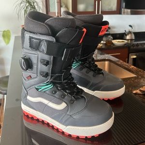 Vans Luna Ventana Pro Snowboard Boots - Women's - 2023/2024